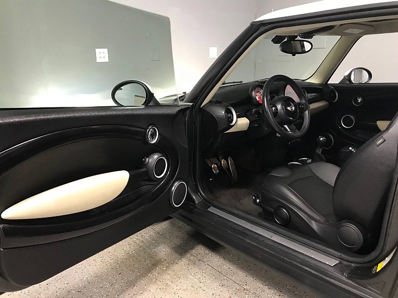 Used 2013 MINI Cooper S image 9