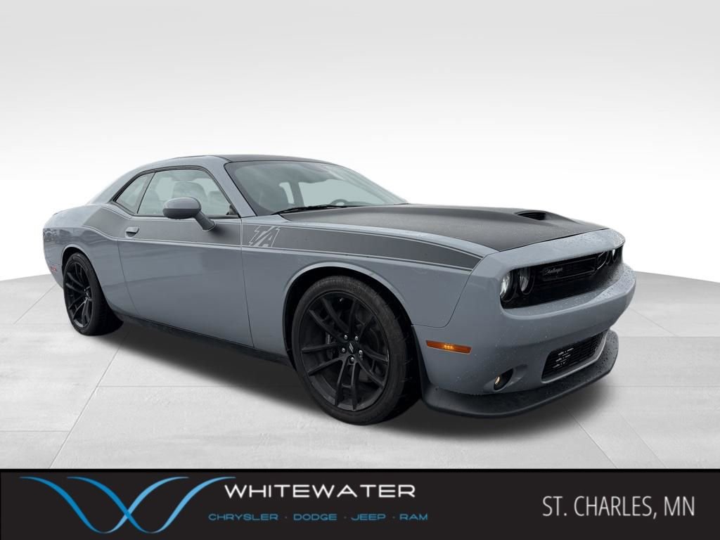 Used 2022 Dodge Challenger R/T w/ T/A Package image 1