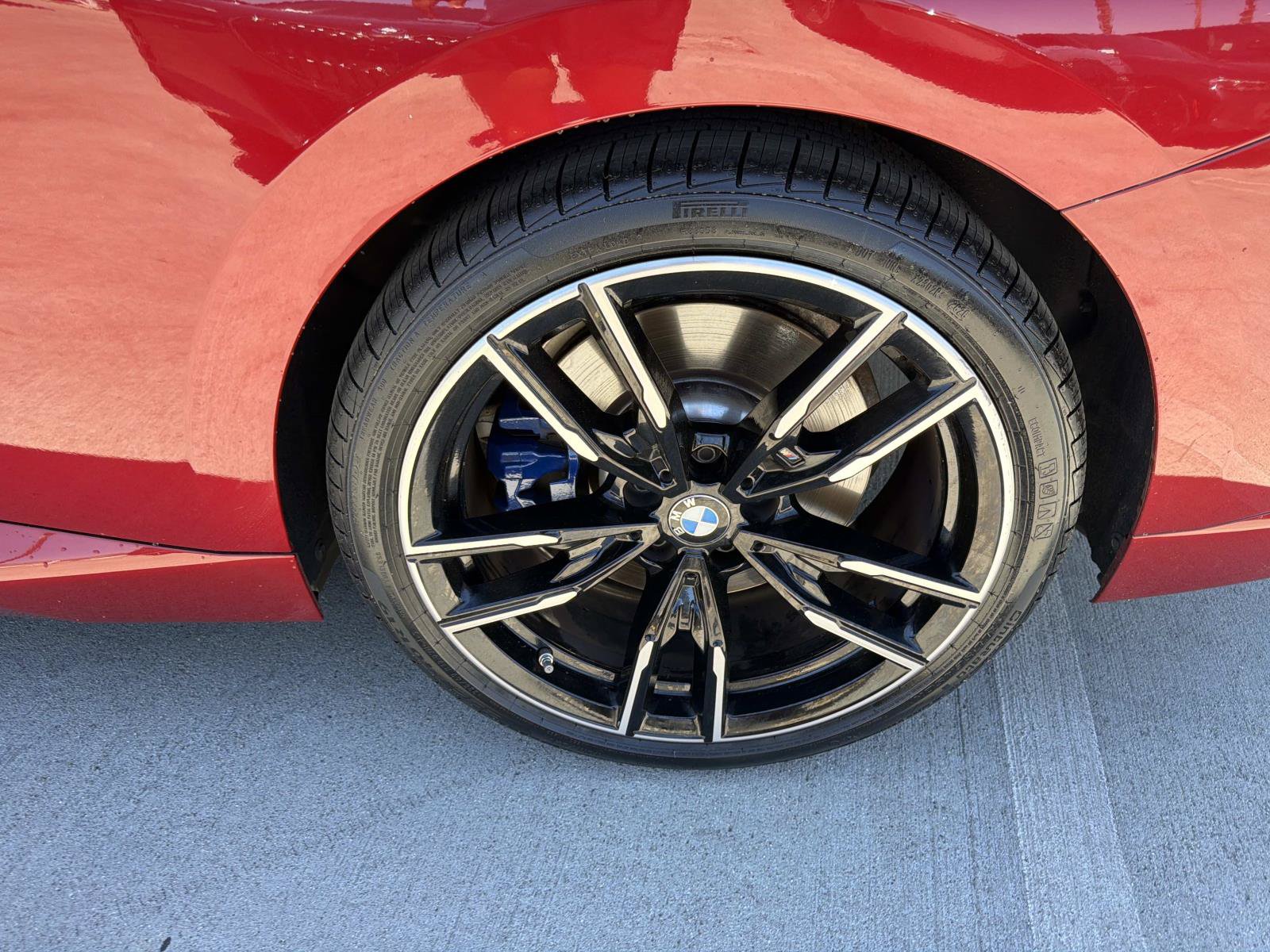 Used 2025 BMW M240i Coupe RWD image 5