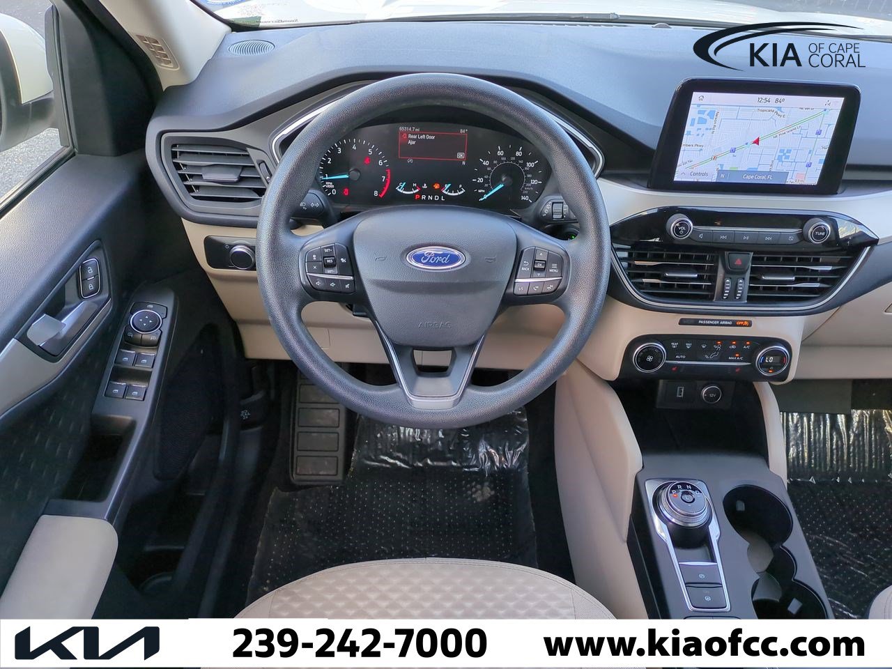 Used 2020 Ford Escape SE image 15