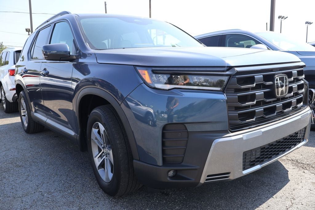 Used 2026 Honda Pilot EX-L image 2