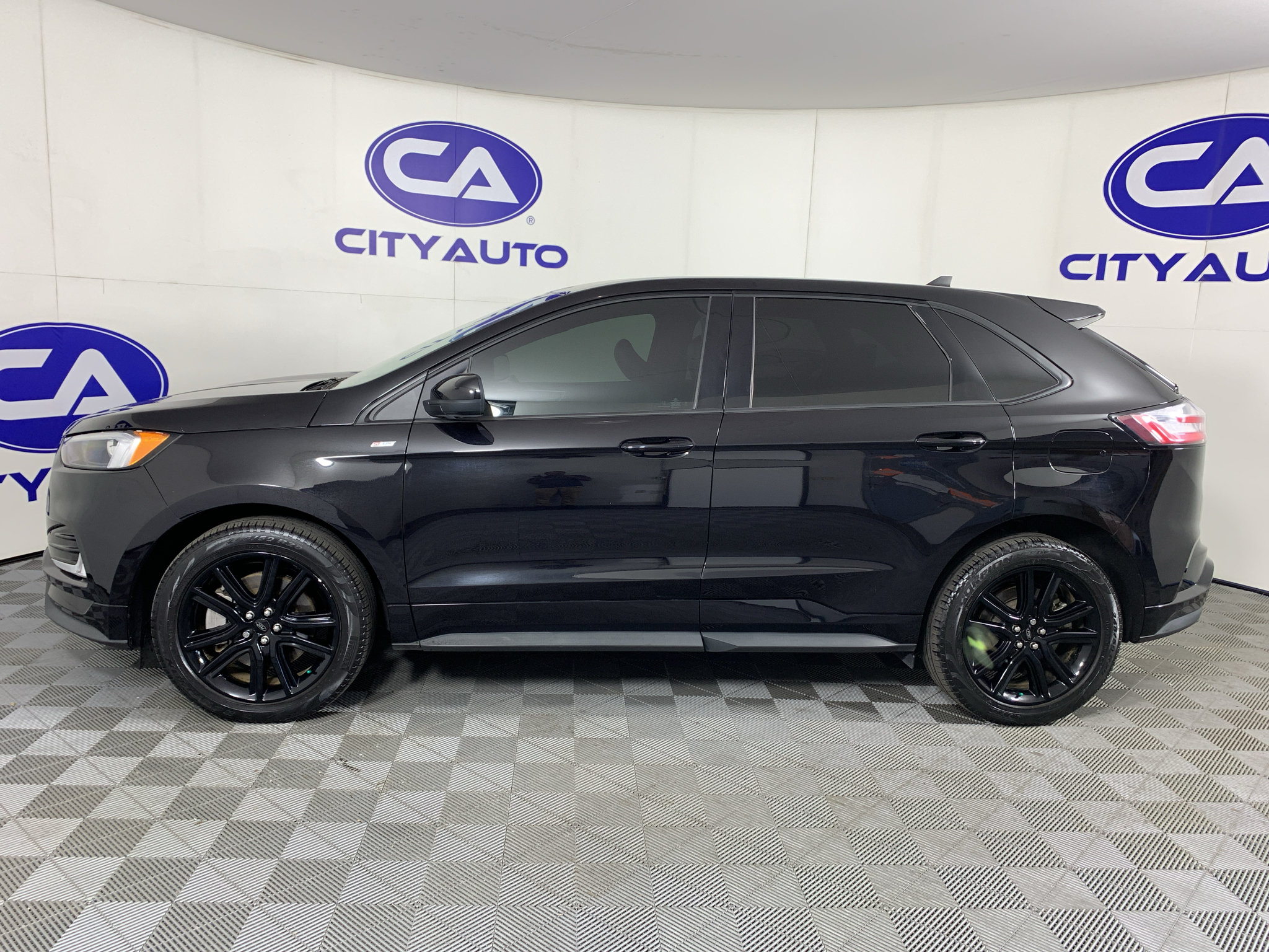 Used 2023 Ford Edge ST-Line AWD/4WD image 6