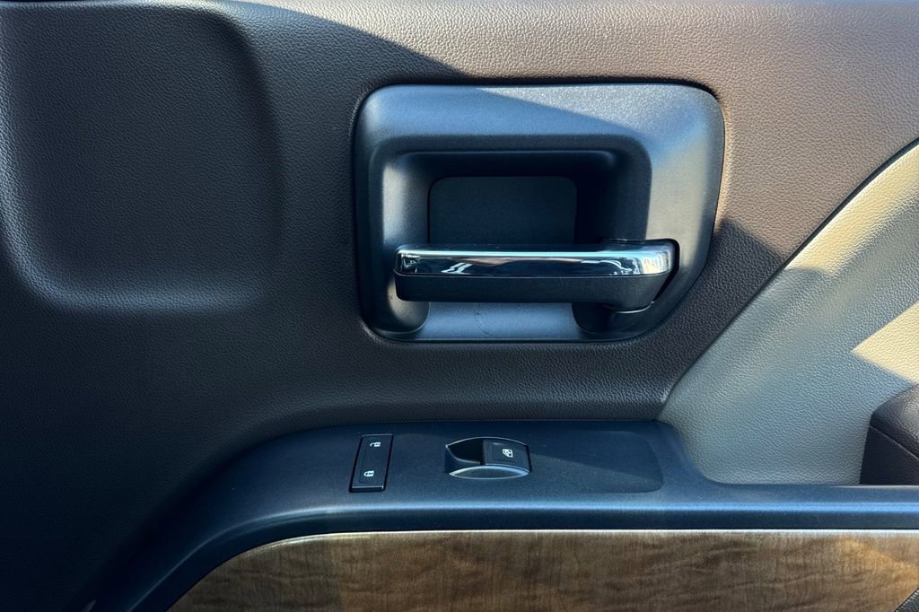 Used 2015 Chevrolet Silverado 2500 LTZ w/ Duramax Plus Package image 19