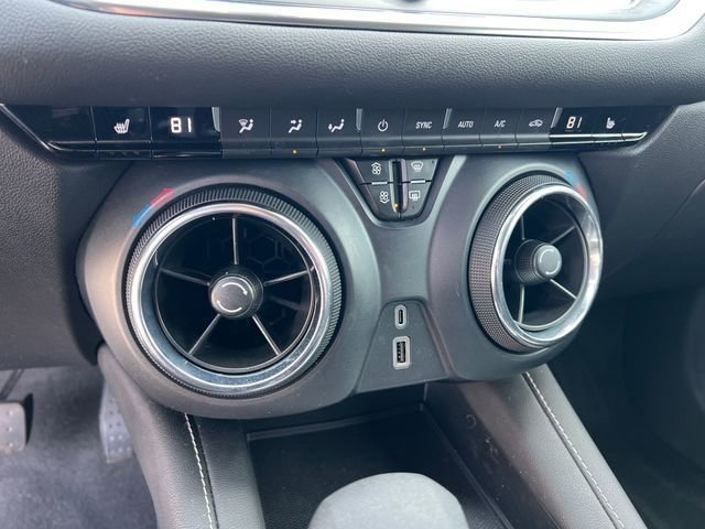 Certified 2024 Chevrolet Blazer LT FWD image 30