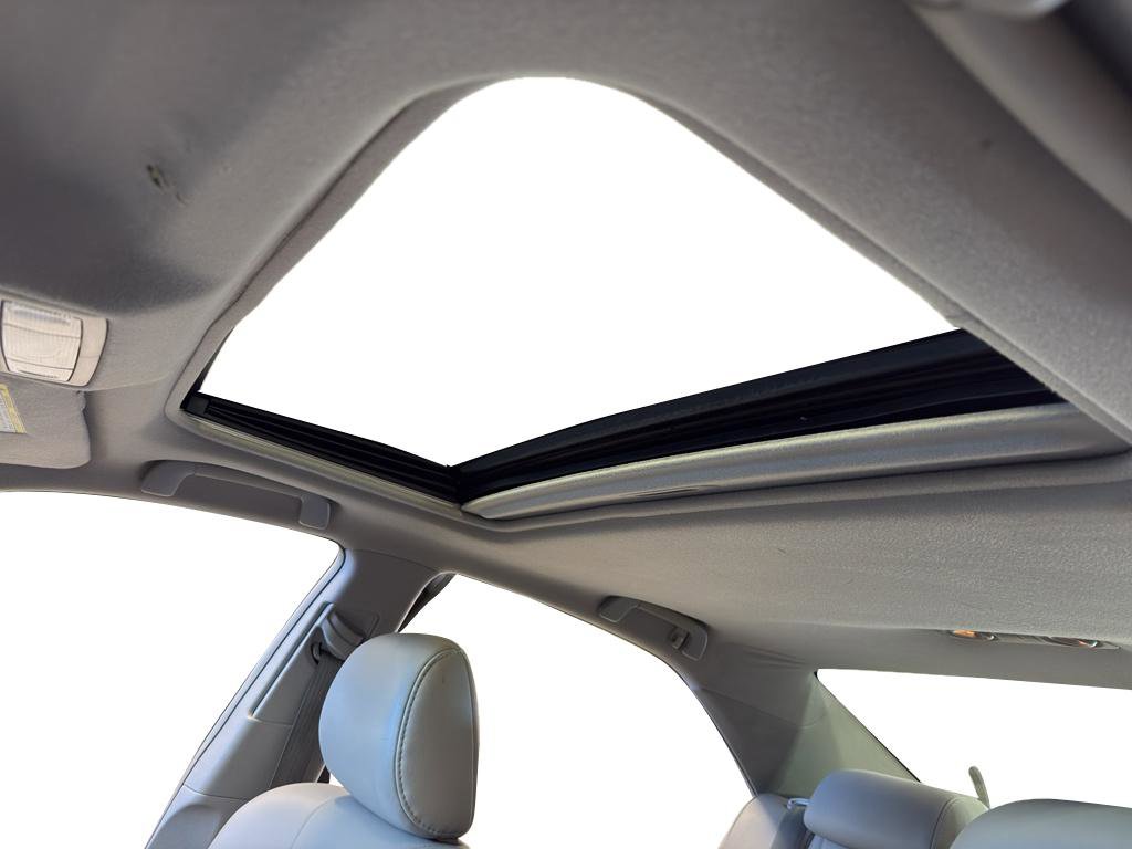 Used 2010 Toyota Camry Hybrid image 16