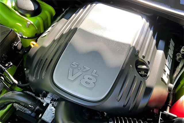 Used 2023 Dodge Challenger R/T w/ Plus Package image 25