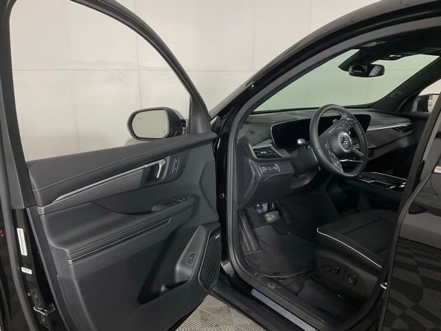 Used 2025 Buick Enclave Preferred image 24