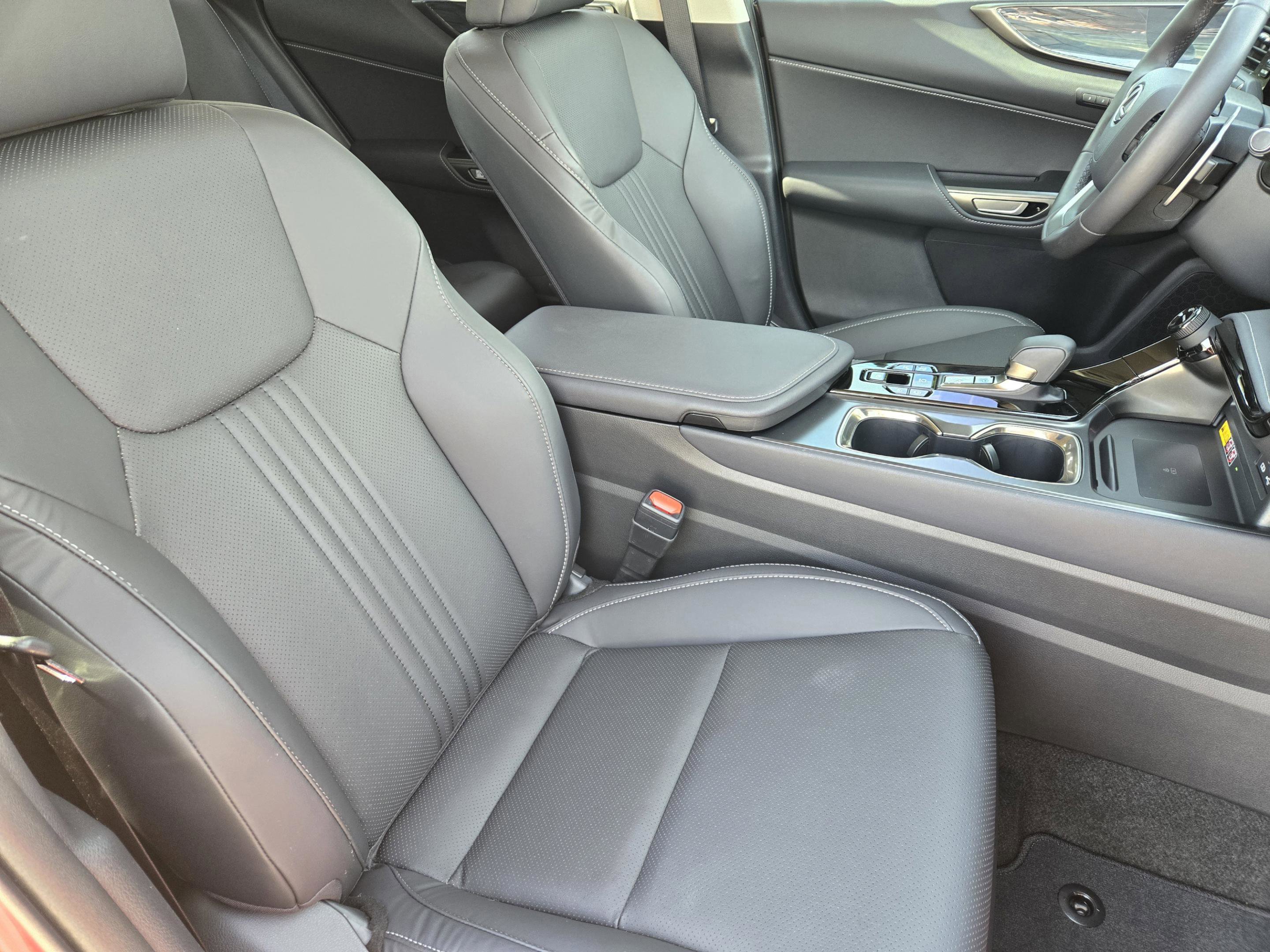 Used 2024 Lexus NX 350 AWD image 12