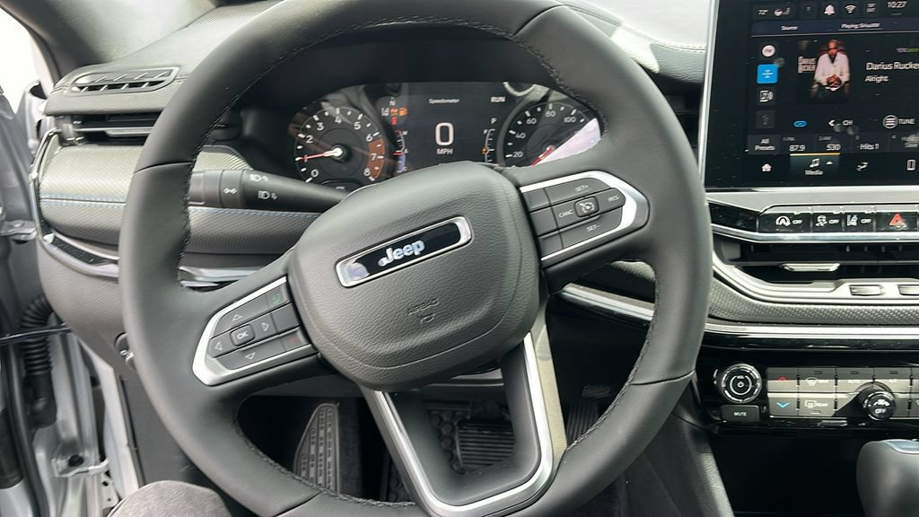 New 2026 Jeep Compass Latitude AWD/4WD image 12