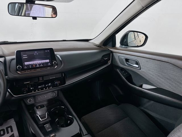 Used 2021 Nissan Rogue SV image 22