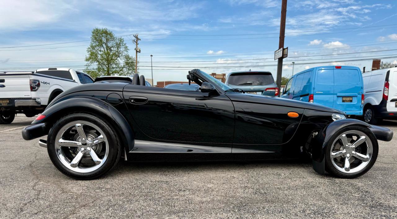 Used 1999 Plymouth Prowler RWD image 9