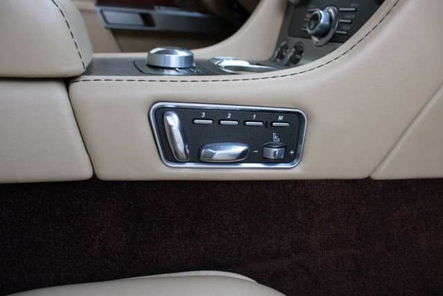 Used 2012 Aston Martin Rapide RWD image 22