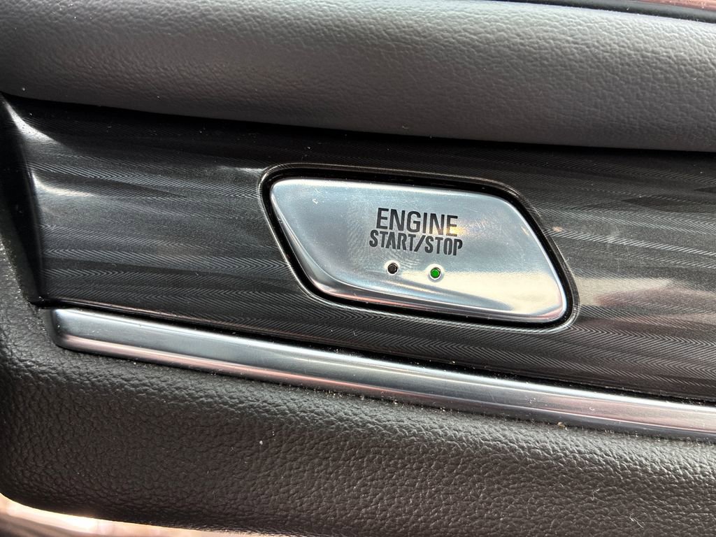 Used 2023 Buick Enclave Premium w/ Experience Buick Package image 33