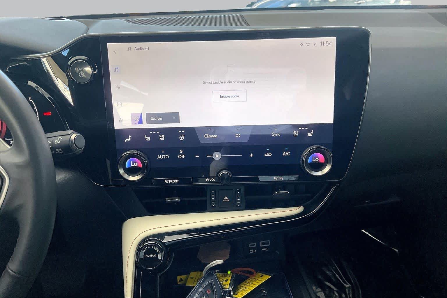 Used 2023 Lexus NX 350h AWD image 7