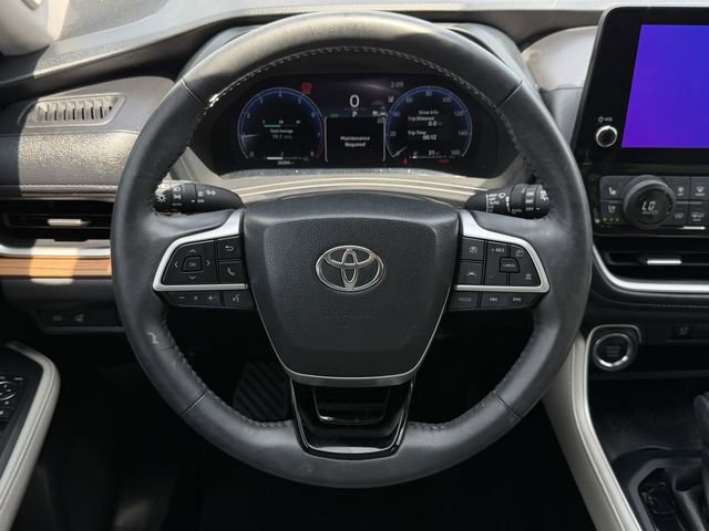 Used 2024 Toyota Grand Highlander AWD image 13