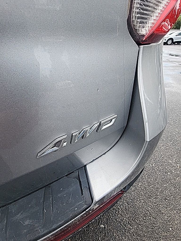 Used 2022 Ford Explorer XLT w/ Class IV Trailer Tow Package image 8