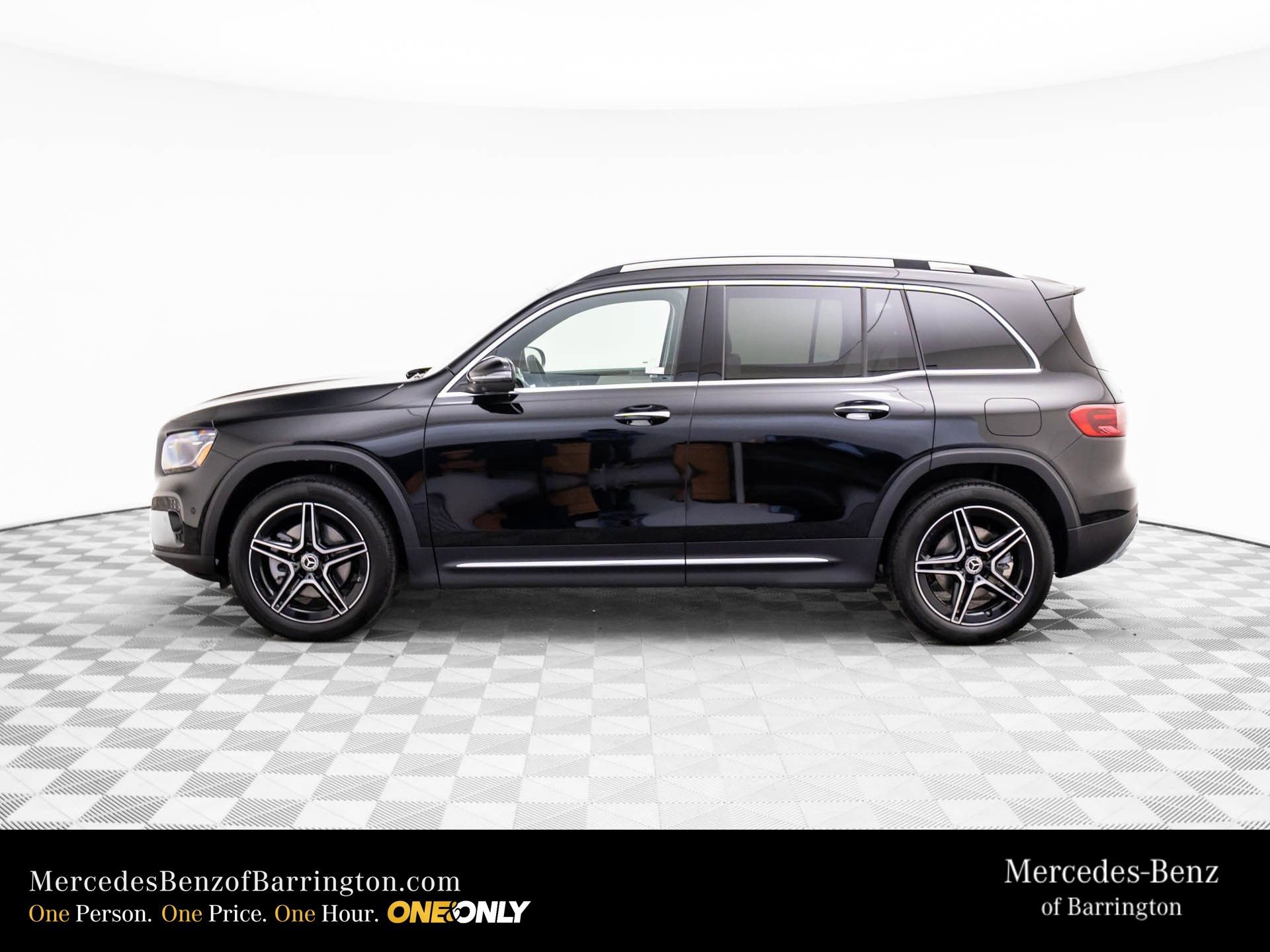 New 2026 Mercedes-Benz GLB 250 4MATIC image 2