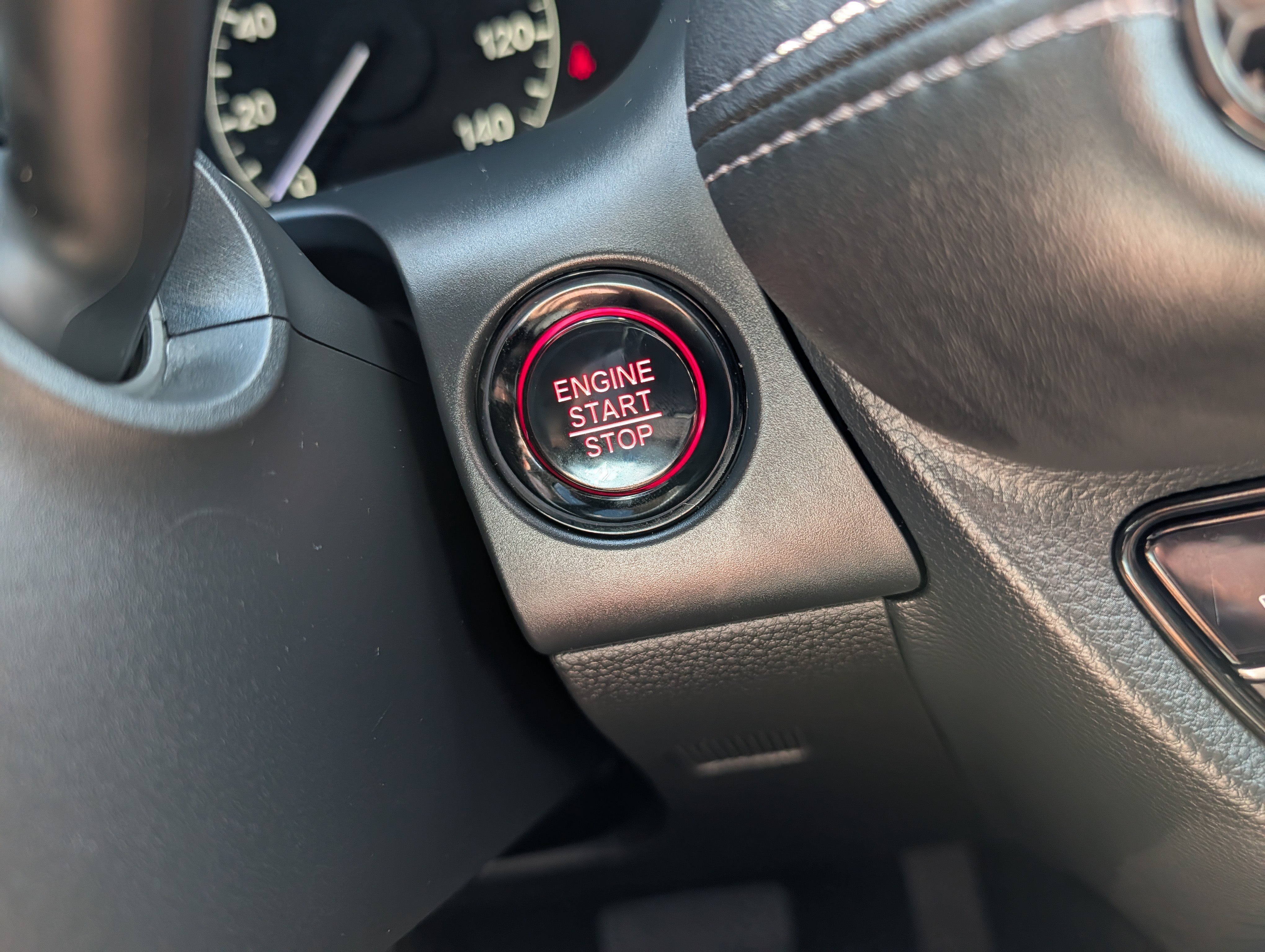 Used 2025 Honda HR-V EX-L image 29