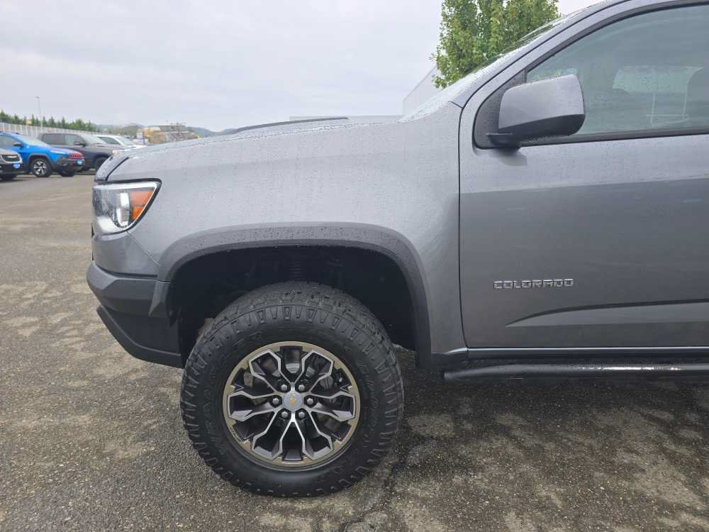 Used 2019 Chevrolet Colorado ZR2 w/ LPO, Premium Interior Package AWD/4WD image 18