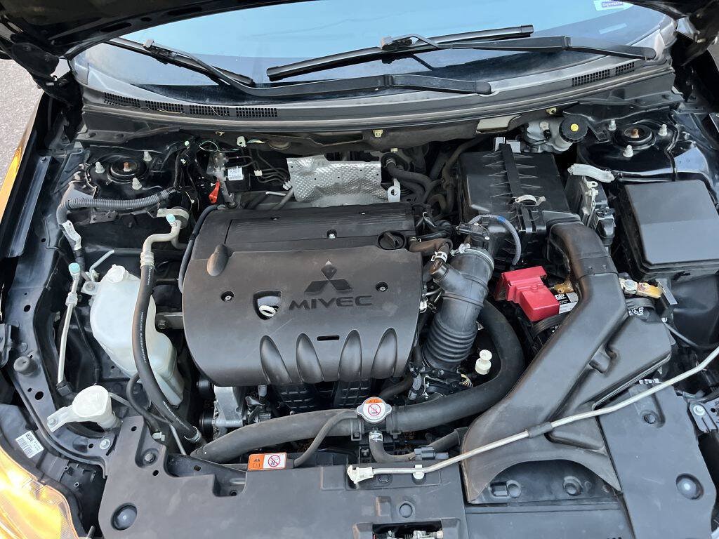 Used 2017 Mitsubishi Lancer ES FWD image 24