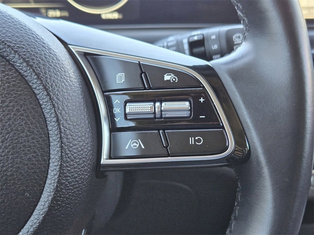 Certified 2024 Kia Seltos X-Line image 28