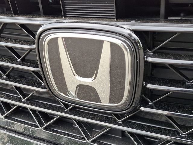 Used 2025 Honda Accord SE image 9
