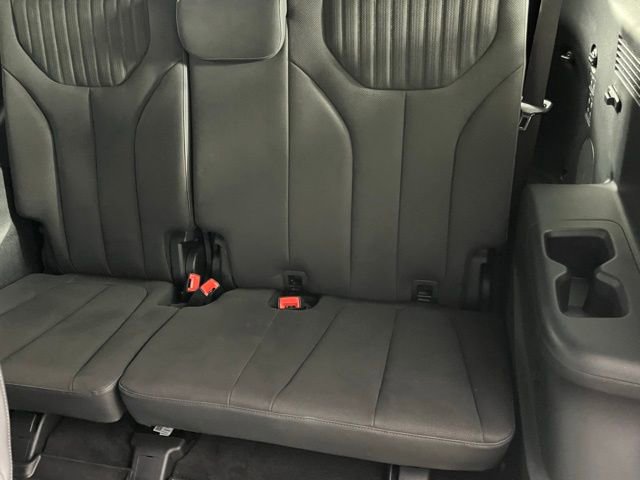 Used 2024 Hyundai Palisade Calligraphy image 27