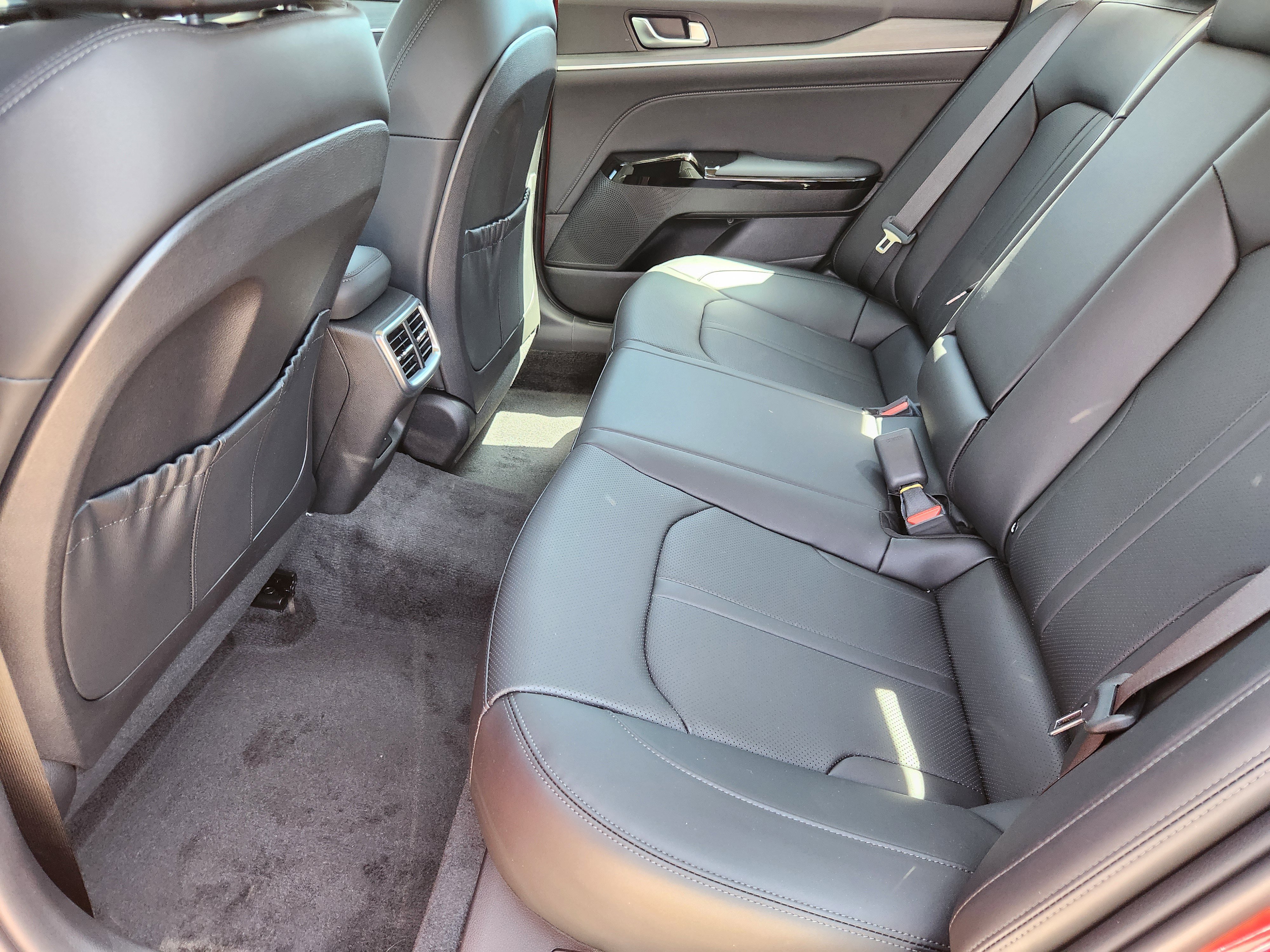 New 2025 Kia K5 EX image 9