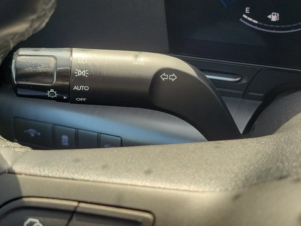 Used 2024 Hyundai Kona SEL FWD image 12
