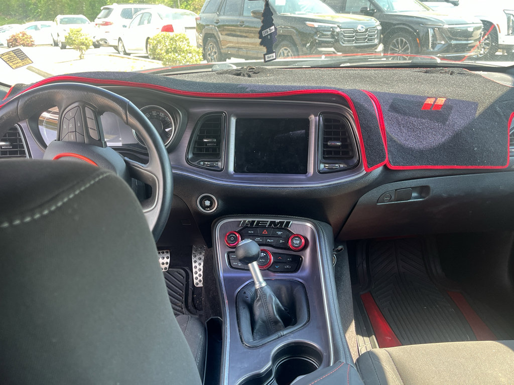 Used 2018 Dodge Challenger R/T w/ Performance Handling Group image 9