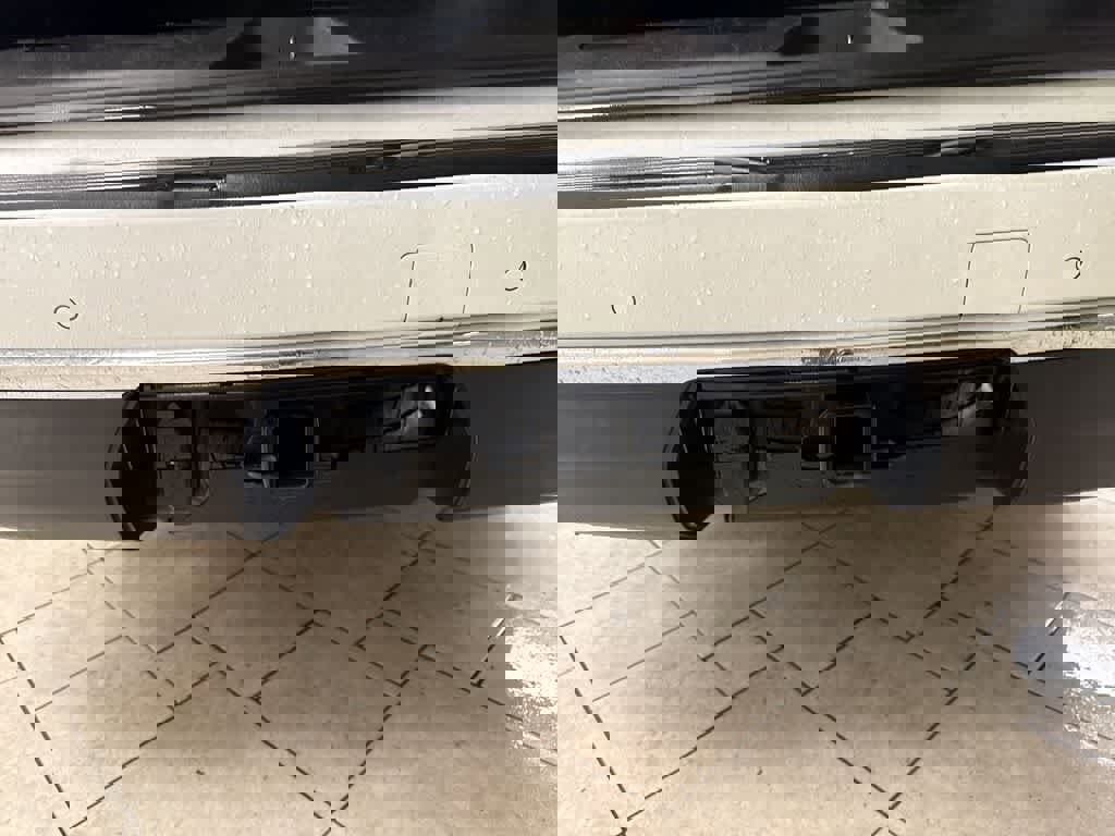 Used 2021 GMC Yukon XL SLT image 35