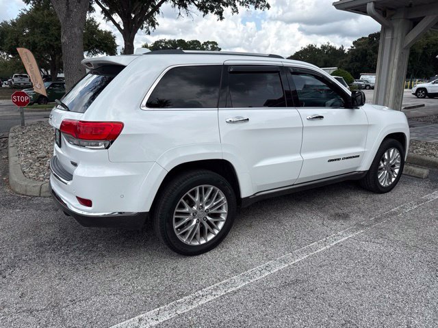 Used 2017 Jeep Grand Cherokee Summit AWD/4WD image 2