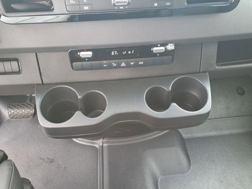 New 2026 Mercedes-Benz Sprinter 2500 image 23