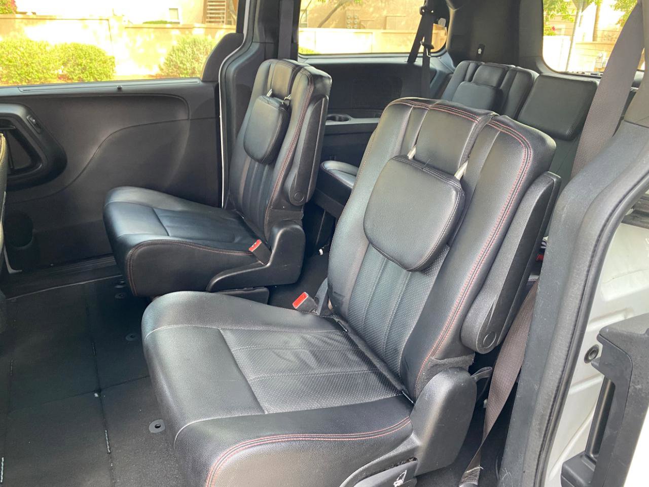 Used 2019 Dodge Grand Caravan GT FWD image 35
