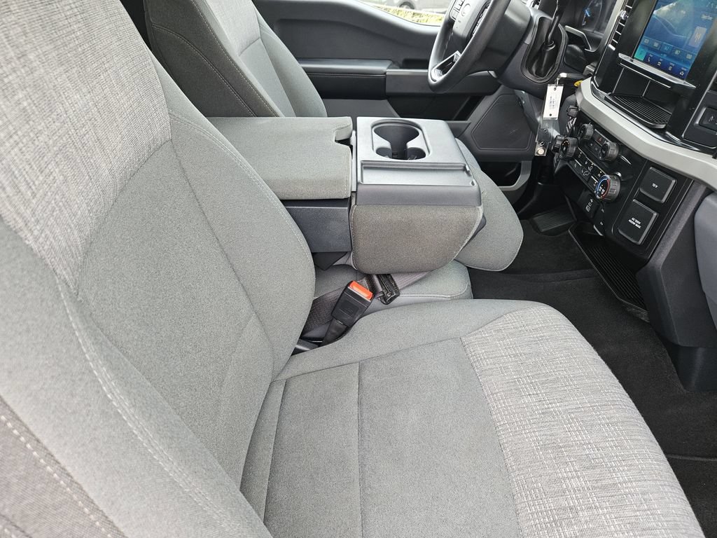 Used 2025 Ford F250 XLT AWD/4WD image 10