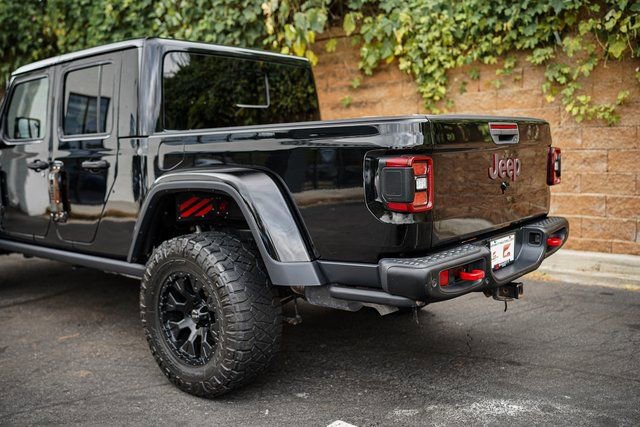 Used 2020 Jeep Gladiator Rubicon image 7