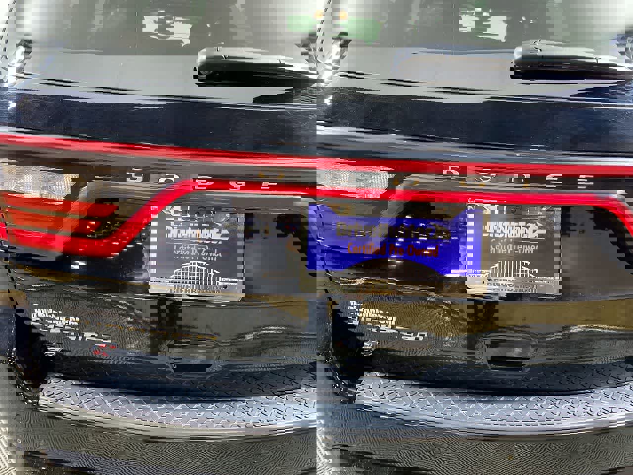 Used 2023 Dodge Durango GT image 11