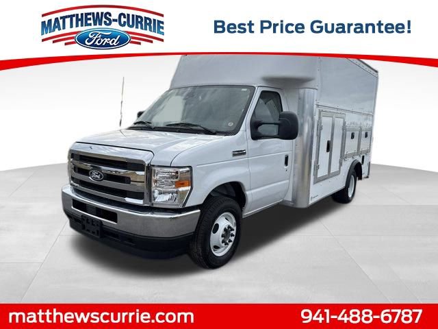 New 2026 Ford E-350 and Econoline 350 Super Duty w/ Power Equipment Group image 7