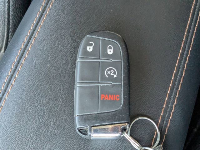 Used 2022 Jeep Compass Limited w/ Sun and Sound Group image 31