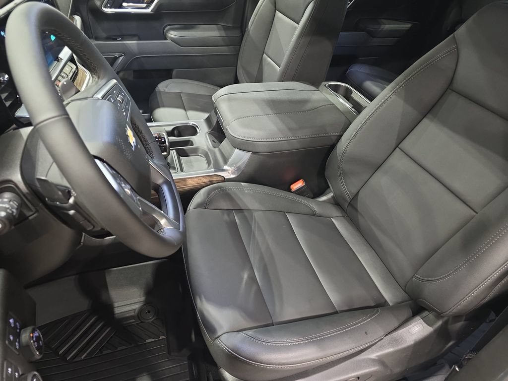 New 2026 Chevrolet Silverado 1500 LT w/ All Star Edition Plus AWD/4WD image 15