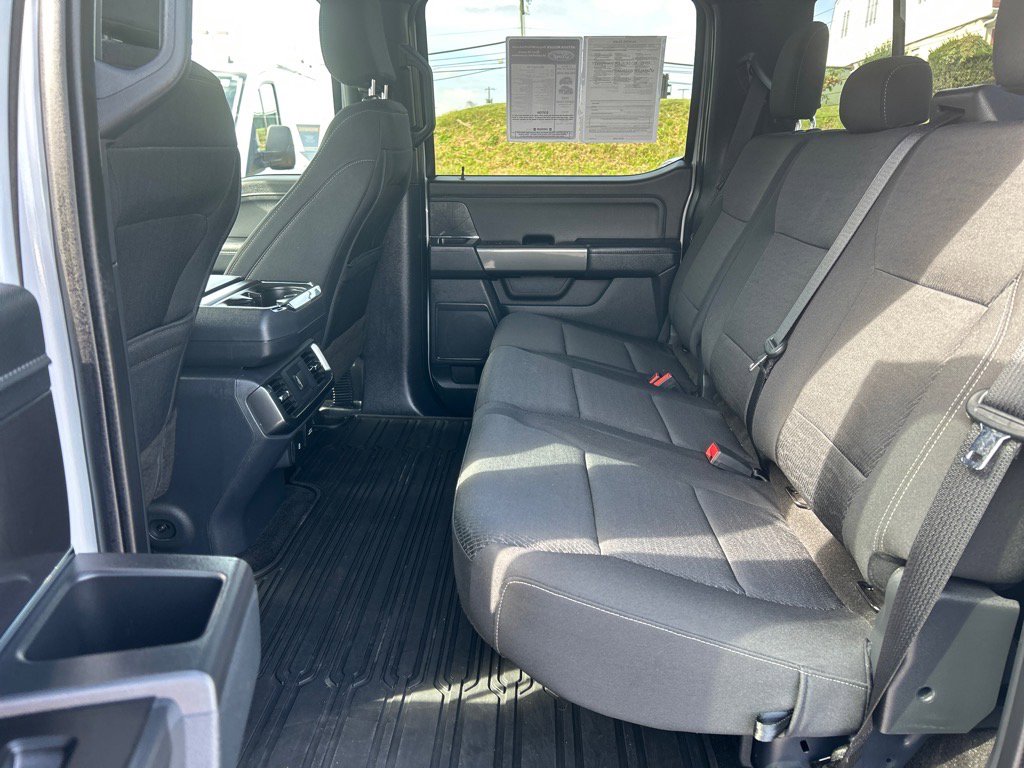 Certified 2022 Ford F150 XLT w/ Equipment Group 302A High image 9