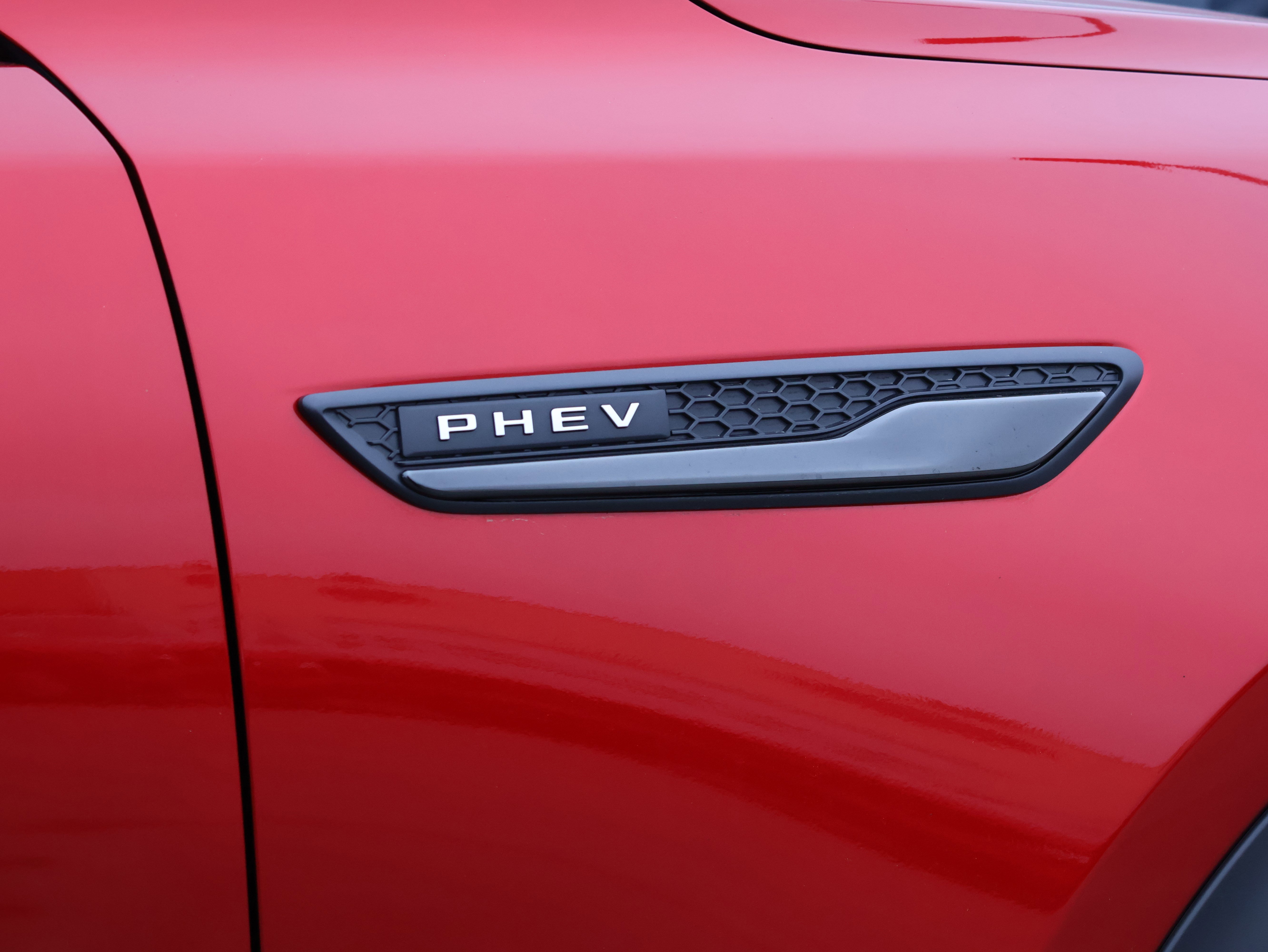 Used 2025 MAZDA CX-70 Plug-In Hybrid w/ Premium Pkg image 9