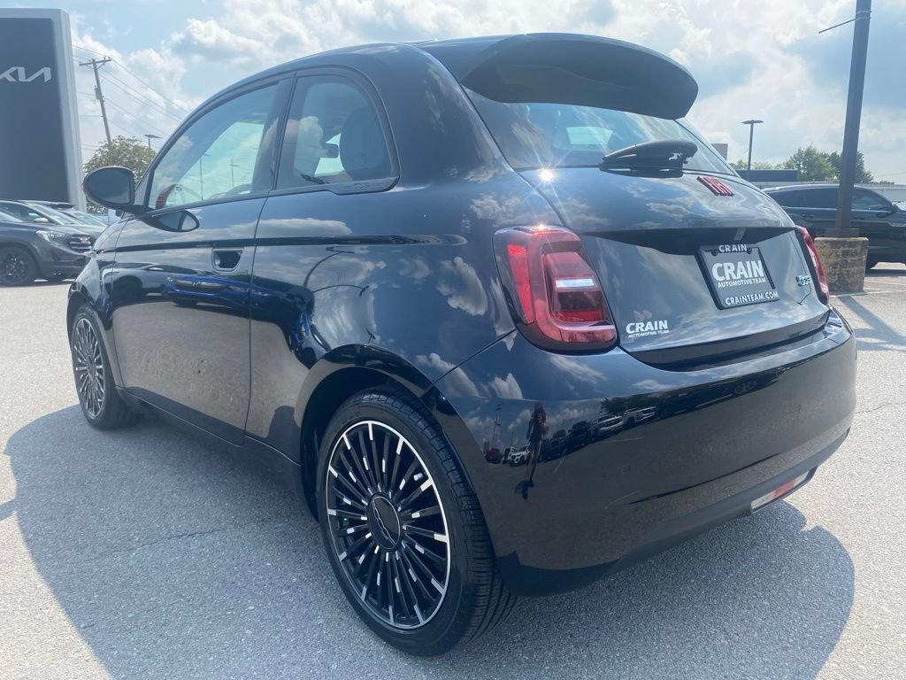Used 2024 FIAT 500 e (RED) FWD image 5