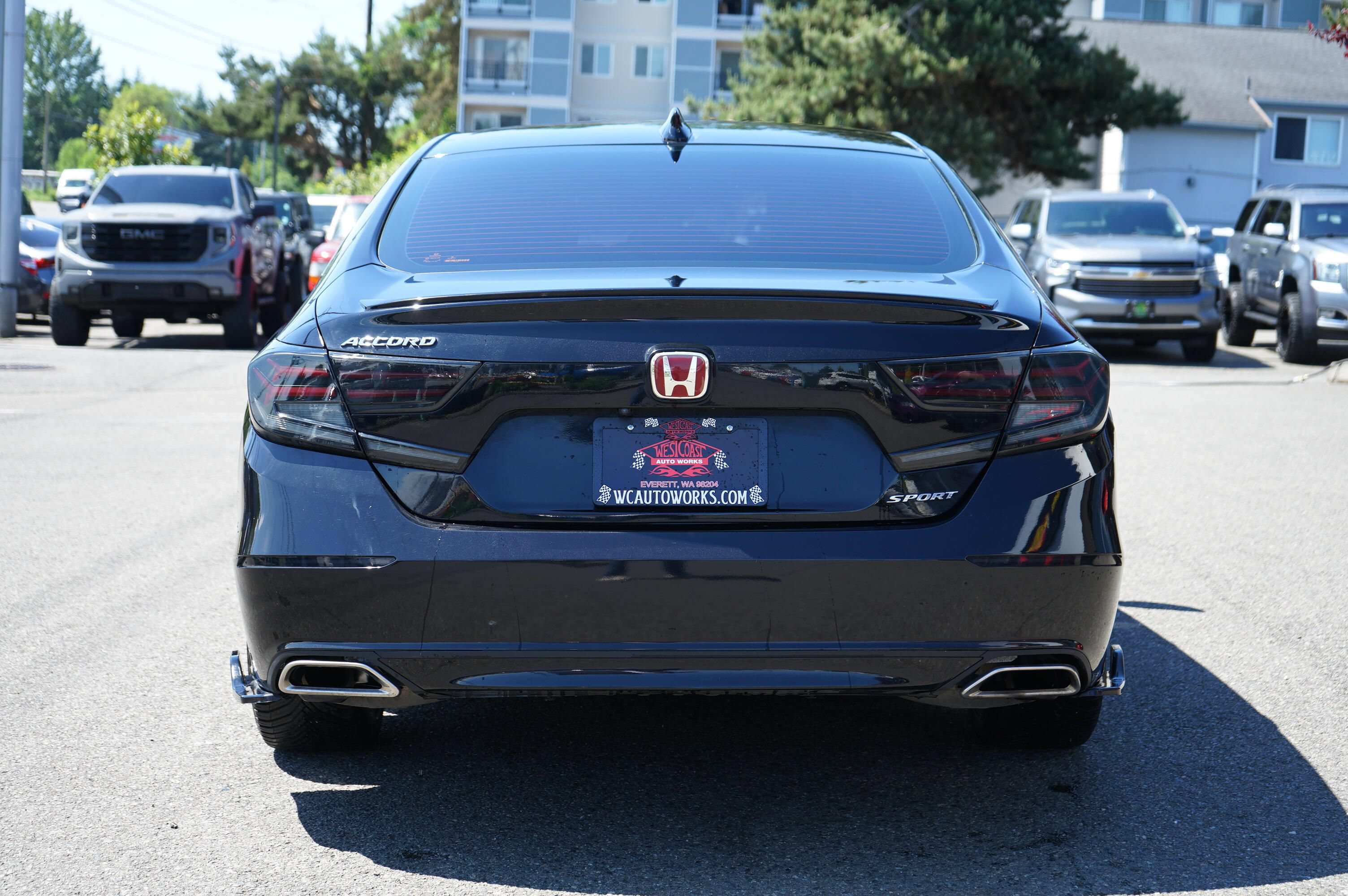 Used 2019 Honda Accord Sport image 4