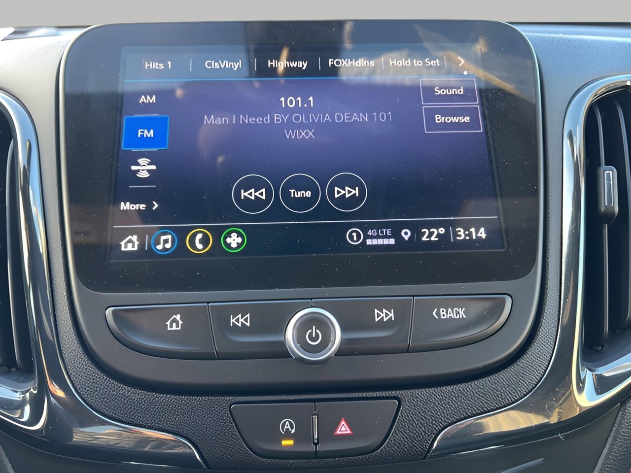 Used 2024 Chevrolet Equinox RS image 10