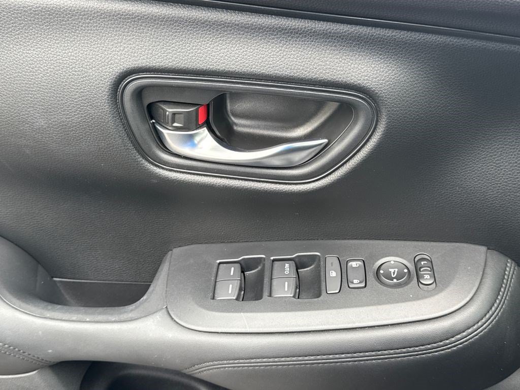 Certified 2023 Honda HR-V LX image 20