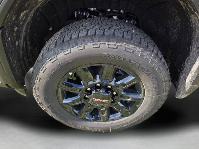 New 2026 GMC Sierra 2500 AT4 w/ Technology Package AWD/4WD image 9