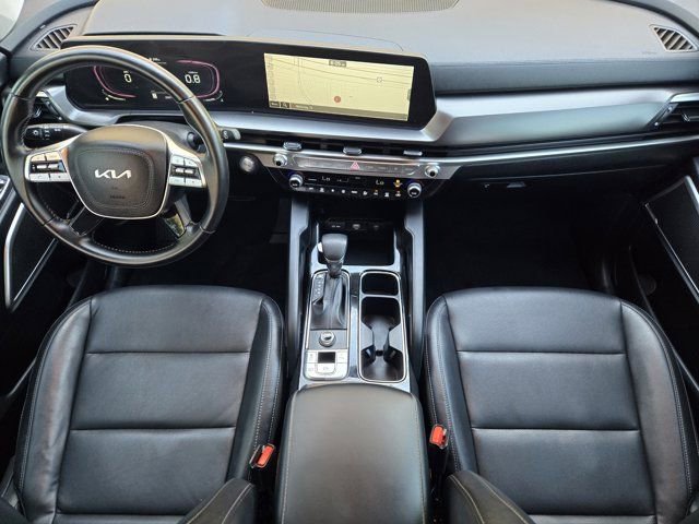 Certified 2023 Kia Telluride LX image 24