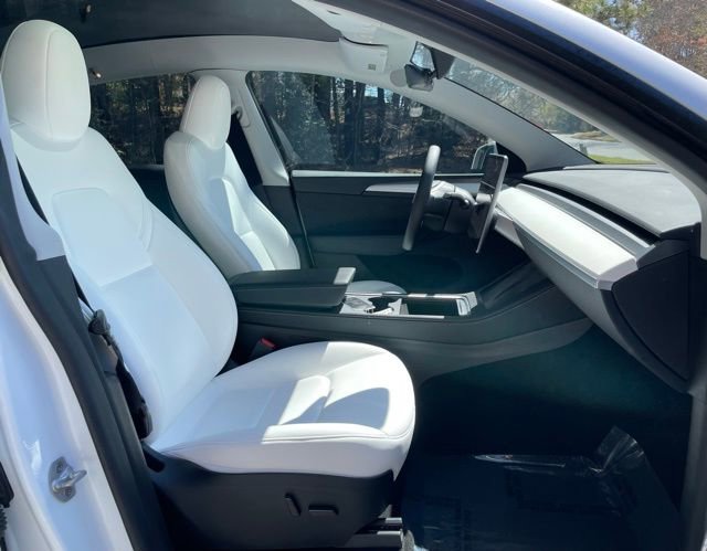 Used 2024 Tesla Model Y Long Range AWD/4WD image 20