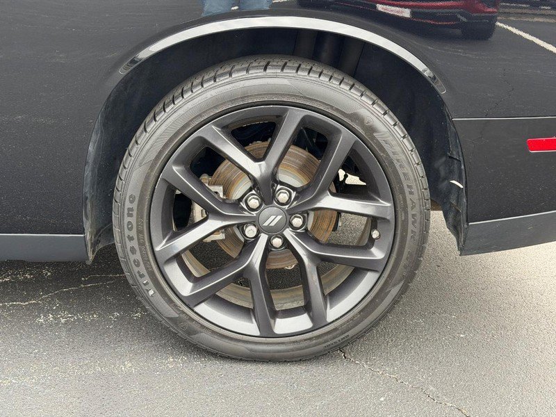 Used 2023 Dodge Challenger SXT w/ Blacktop Package image 7